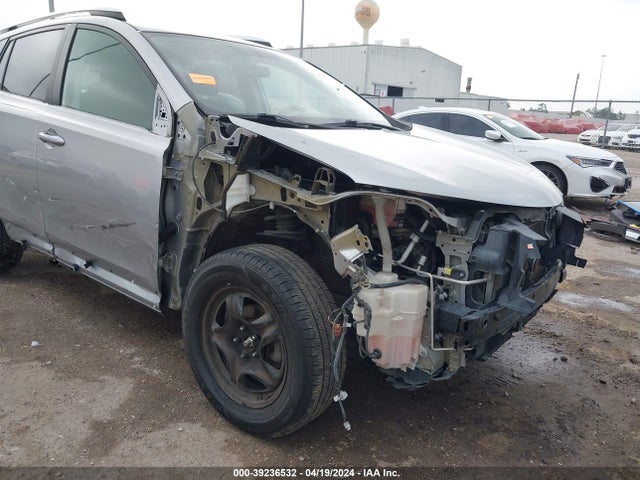 Toyota RAV4 LE 2016 2T3ZFREV9GW286371 Image 6