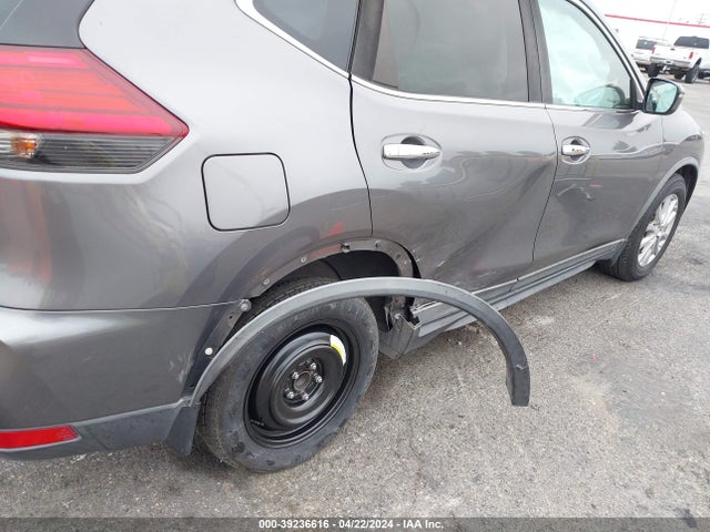 Nissan ROGUE SV 2017 KNMAT2MT6HP608832 Image 6