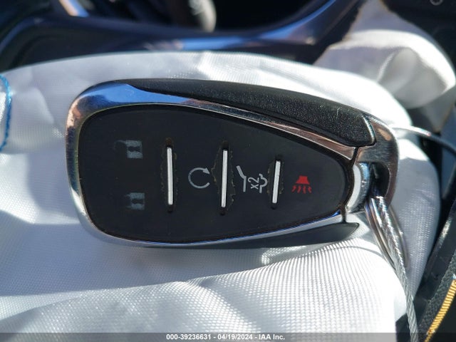 Chevrolet EQUINOX LT 2019 2GNAXKEV9K6187000 Image 11