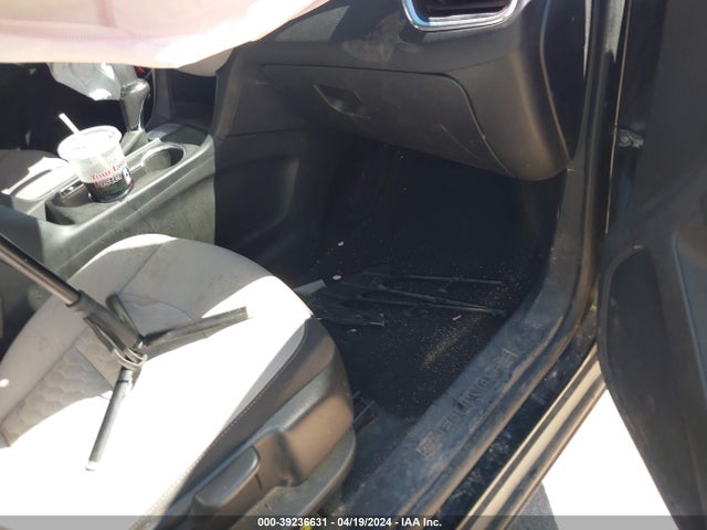 Chevrolet EQUINOX LT 2019 2GNAXKEV9K6187000 Image 5