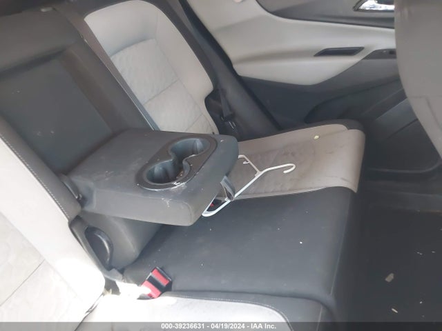 Chevrolet EQUINOX LT 2019 2GNAXKEV9K6187000 Image 8