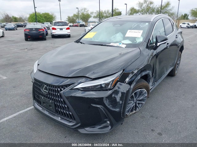 2T2GGCEZ5RC033657 Lexus Nx 350 Premium