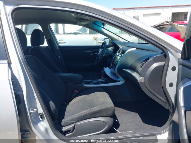 Nissan Altima 2.5 S 2015 1N4AL3AP1FC193247 Image 5