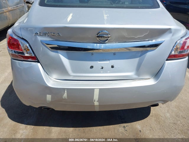 Nissan Altima 2.5 S 2015 1N4AL3AP1FC193247 Image 6