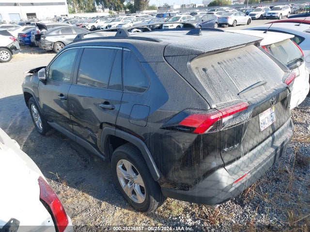 Toyota Rav4 Xle 2021 2T3W1RFV6MC127613 Image 3