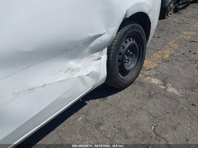 Toyota COROLLA LE 2017 5YFBURHEXHP606022 Image 6