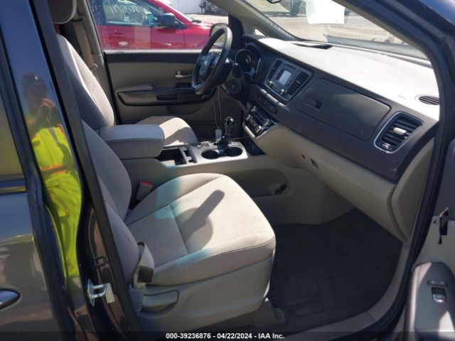 KNDMB5C12G6191862 KIA SEDONA LX