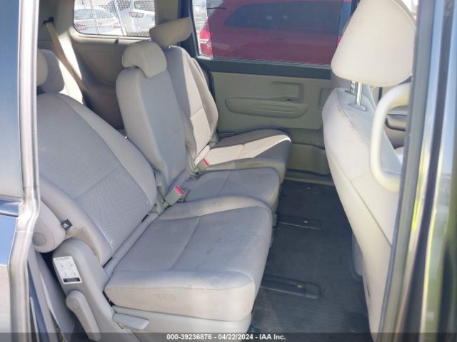 KNDMB5C12G6191862 KIA SEDONA LX