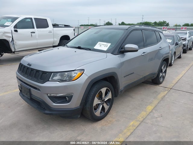 3C4NJCBB7JT124970 Jeep Compass Latitude Fwd
