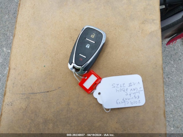 Chevrolet EQUINOX LS 2019 3GNAXSEV9KS562725 Image 11
