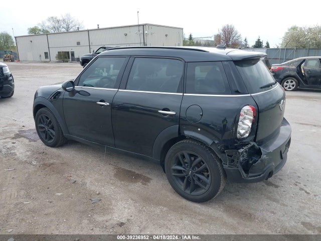 2015 MINI COUNTRYMAN WMWZC3C58FWT05496 Photo 2