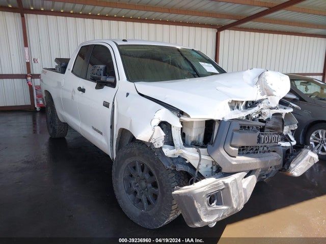 Toyota Tundra Sr5 5.7l V8 2016 5TFUY5F13GX556313 главное изображение
