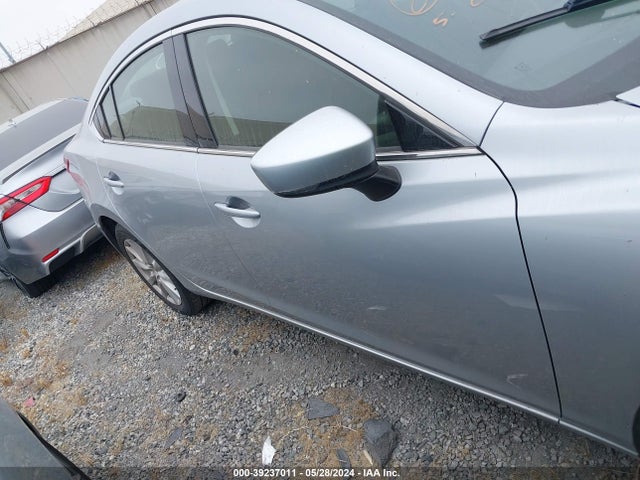Mazda Mazda6 Sport 2017 JM1GL1U58H1131541 Image 13