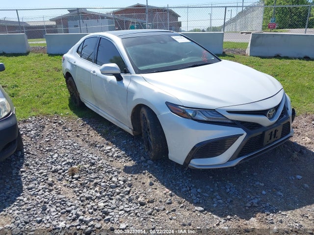Toyota CAMRY XSE 2022 4T1K61AK8NU024104 головне зображення