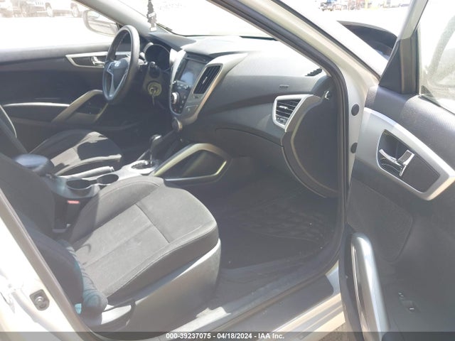 Hyundai Veloster Base W/black 2014 KMHTC6AD0EU184800 Image 5