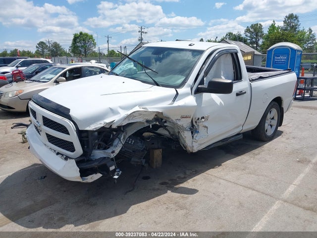 RAM 1500 Express 2016 3C6JR6AT7GG194075 Image 2