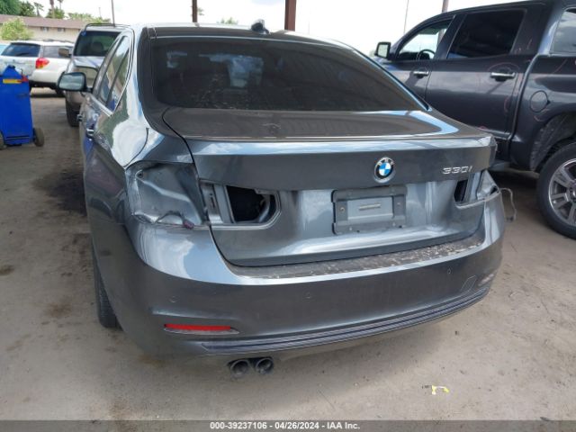WBA8B9G59JNV00193 BMW 330I
