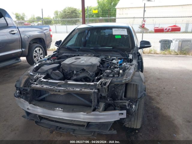 WBA8B9G59JNV00193 BMW 330I