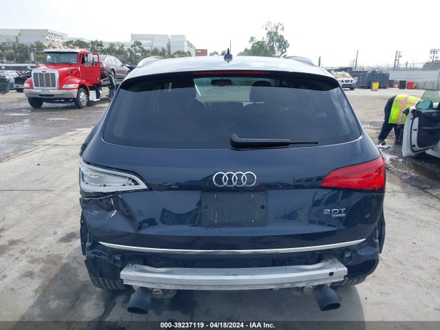 Audi Q5 2.0t Premium 2015 WA1LFAFP5FA019100 Image 16