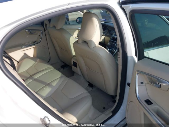 YV140MFKXF2367223 Volvo S60 T5 Premier