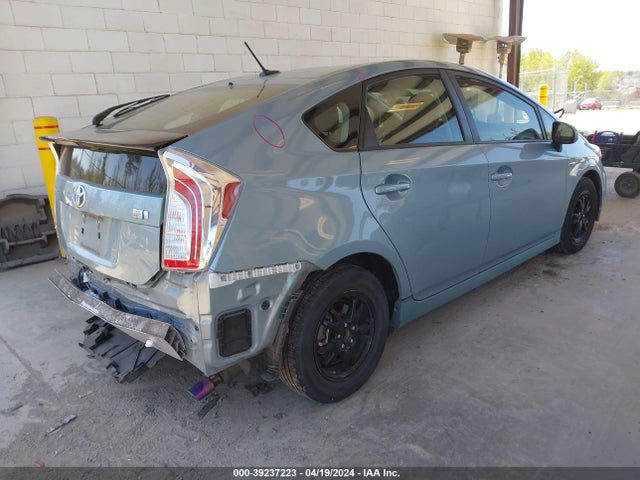 Toyota Prius Three 2015 JTDKN3DU9F1889313 Image 4