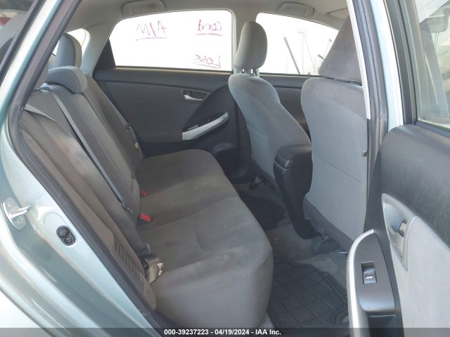 Toyota Prius Three 2015 JTDKN3DU9F1889313 Image 8