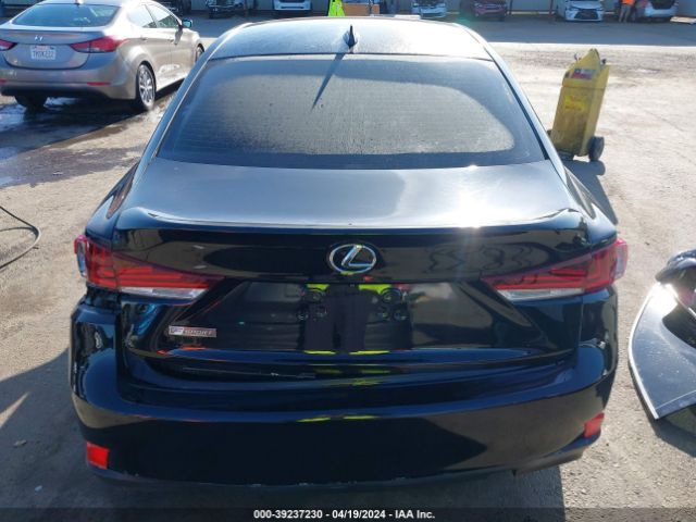 JTHBA1D21J5065210 Lexus IS 300
