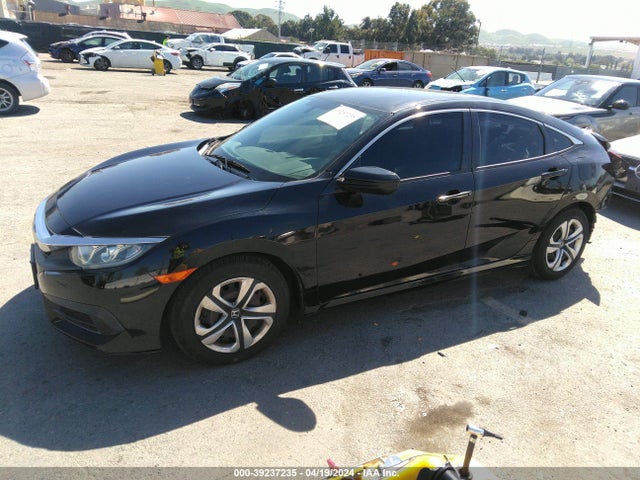 Honda Civic Lx 2018 2HGFC2F54JH528283 Image 2