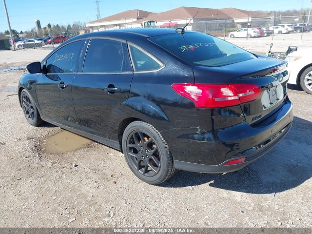 Ford FOCUS SEL 2017 1FADP3H28HL223102 Image 3