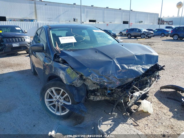 Ford FOCUS SE 2018 1FADP3K22JL218069 Image 6