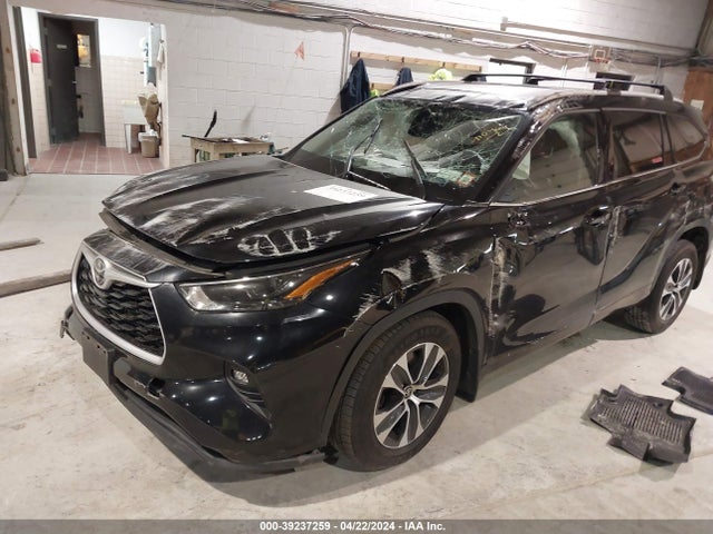 Toyota Highlander Xle 2022 5TDGZRBH9NS242902 Image 6