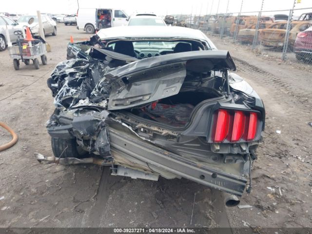 1FA6P8AM6G5316527 Ford Mustang V6