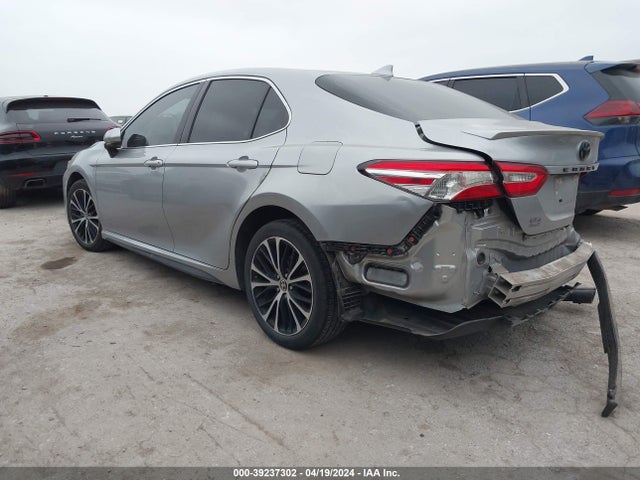 Toyota CAMRY SE 2020 4T1G11AK9LU975266 Image 3