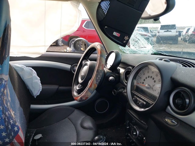 2013 MINI HARDTOP WMWSU3C57DT544759 Photo 4