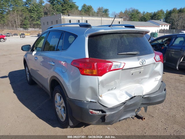 Toyota RAV4 LE 2014 JTMBFREV2EJ010806 Image 3