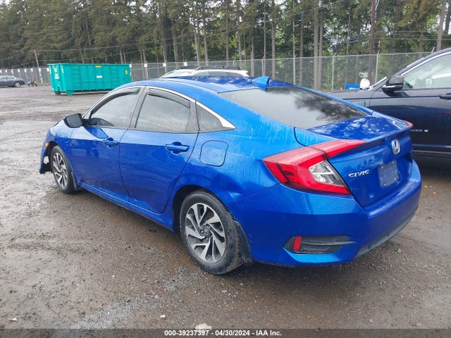 Honda CIVIC EX 2018 2HGFC2F74JH603985 Image 3
