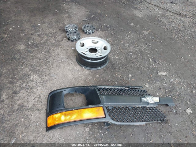Chevrolet Express 2500 Work Van 2016 1GCWGAFF1G1302621 Image 12