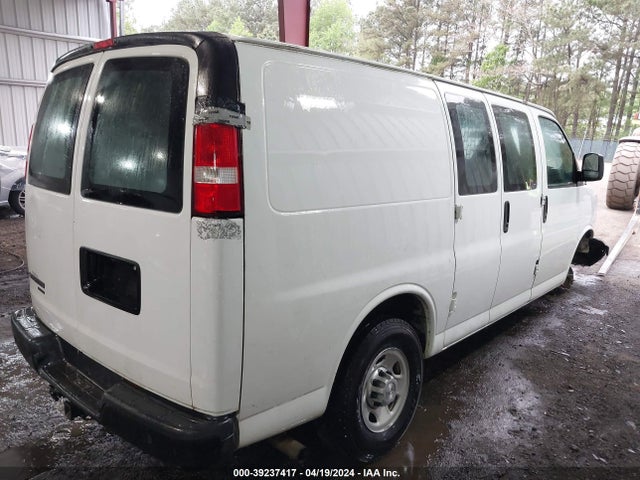 Chevrolet Express 2500 Work Van 2016 1GCWGAFF1G1302621 Image 4