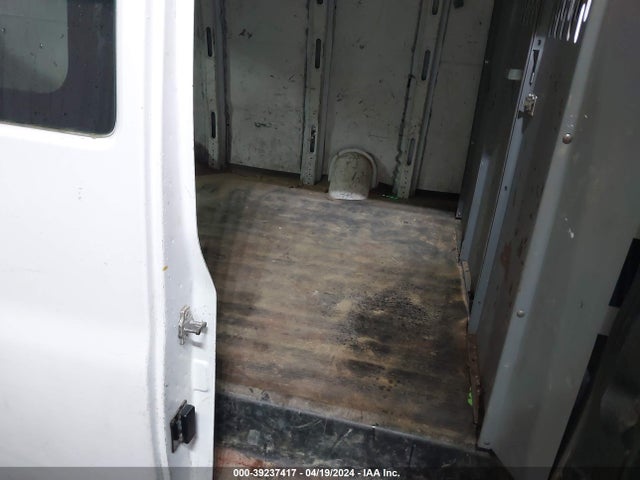 Chevrolet Express 2500 Work Van 2016 1GCWGAFF1G1302621 Image 8
