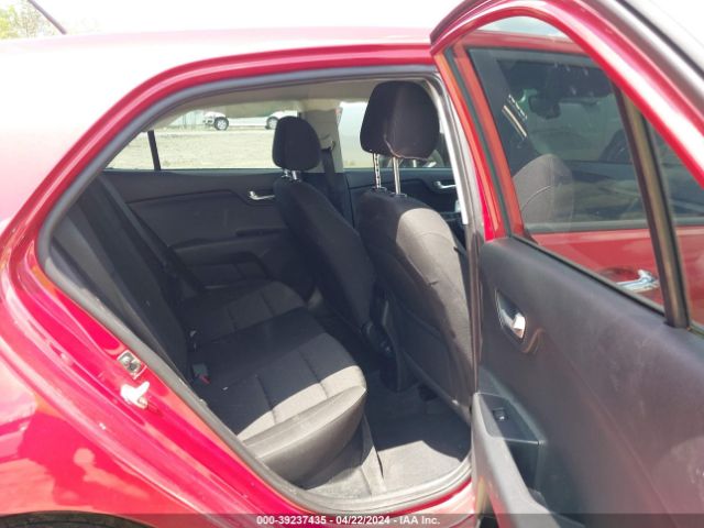 3KPA25AD0NE505676 KIA Rio 5-door S