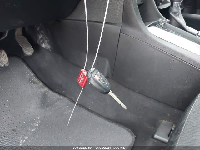 Toyota COROLLA LE 2017 5YFBURHE5HP656732 Image 11