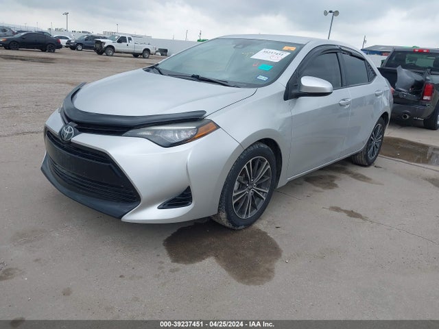 Toyota COROLLA LE 2017 5YFBURHE5HP656732 Image 2