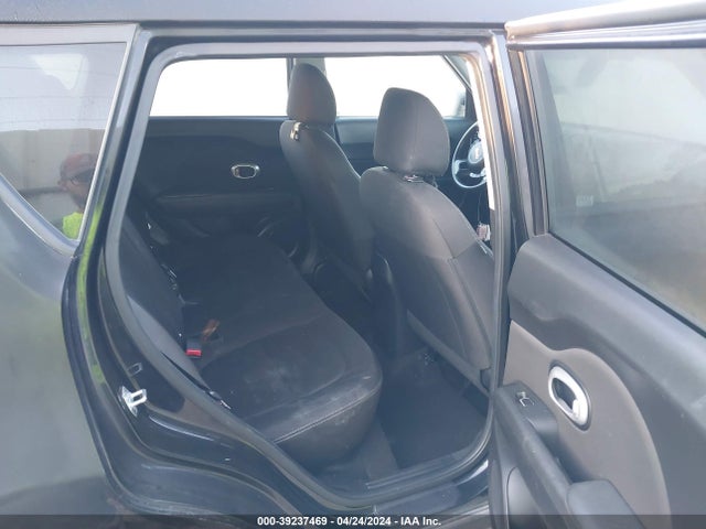 KIA Soul 2017 KNDJN2A28H7497318 Image 8