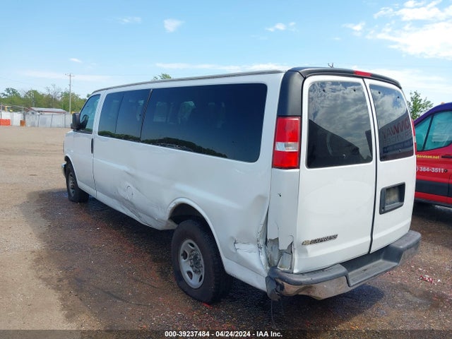 Chevrolet Express 3500 Lt 2017 1GAZGPFG0H1173497 Image 3