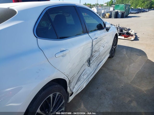Toyota CAMRY SE 2018 JTNB11HK7J3011221 Image 17