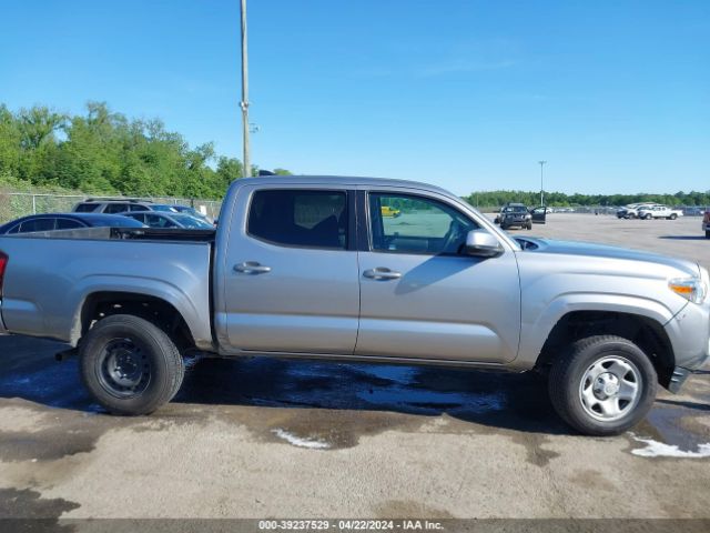 5TFAX5GN8KX157106 Toyota Tacoma Sr