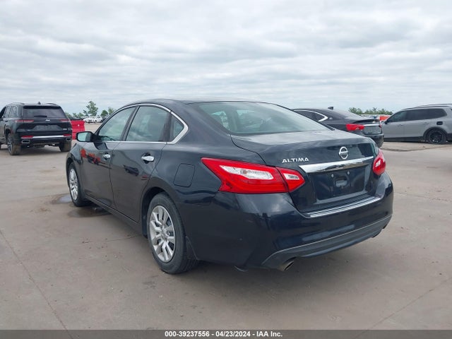 Nissan Altima 2.5 S 2016 1N4AL3AP8GN332957 Image 3