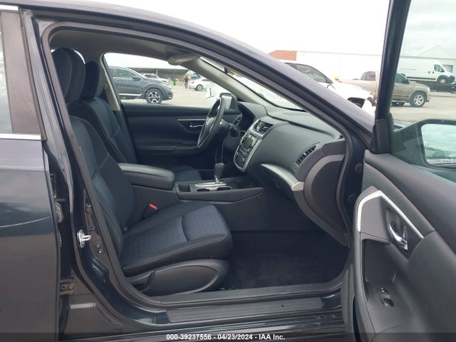 Nissan Altima 2.5 S 2016 1N4AL3AP8GN332957 Image 5