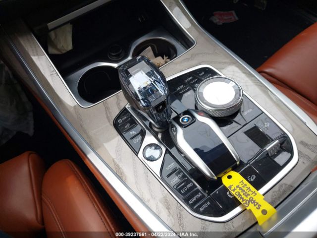 5UXCW2C54KLB43695 BMW X7 Xdrive40i