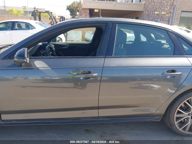 WAUENAF46KA062701 Audi A4 45 Premium
